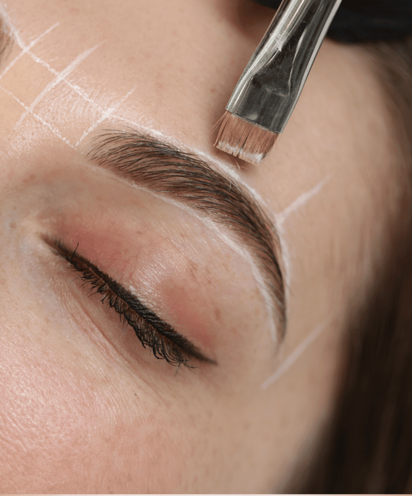 Micropigmentación de cejas
